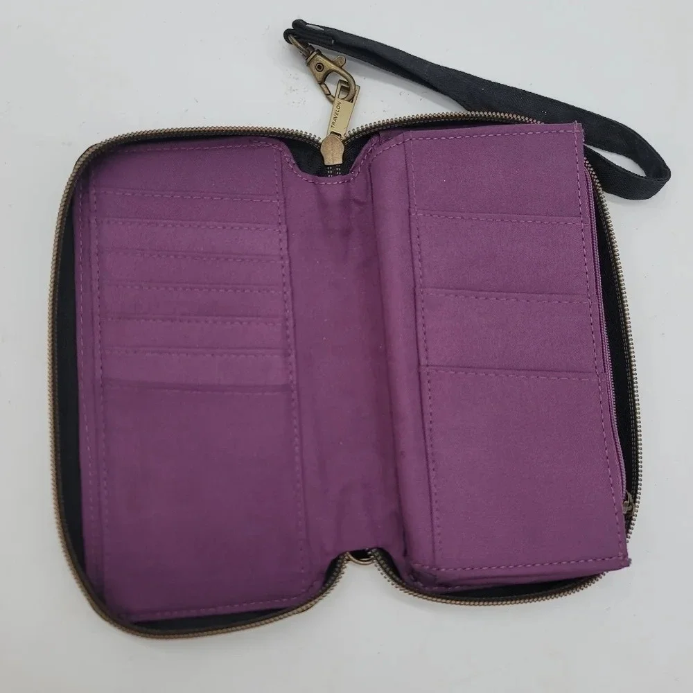 Travelon womens wallet